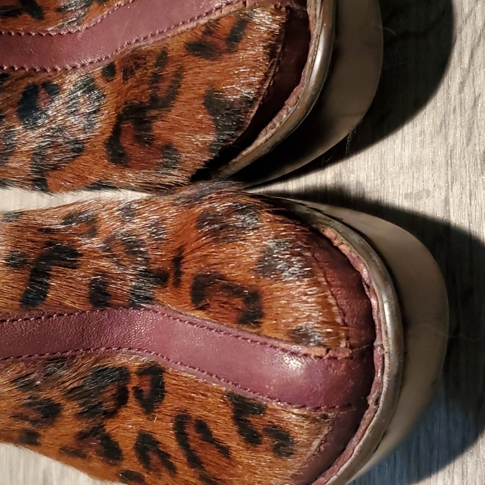 ✳️ LOVED UP PONY HAIR CLOGS - Picture 6 of 16